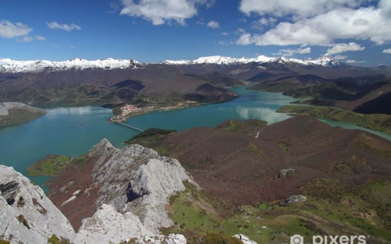 Montaas, Embalse de Riao y Pico Espigete desde el Pico Gilbo.